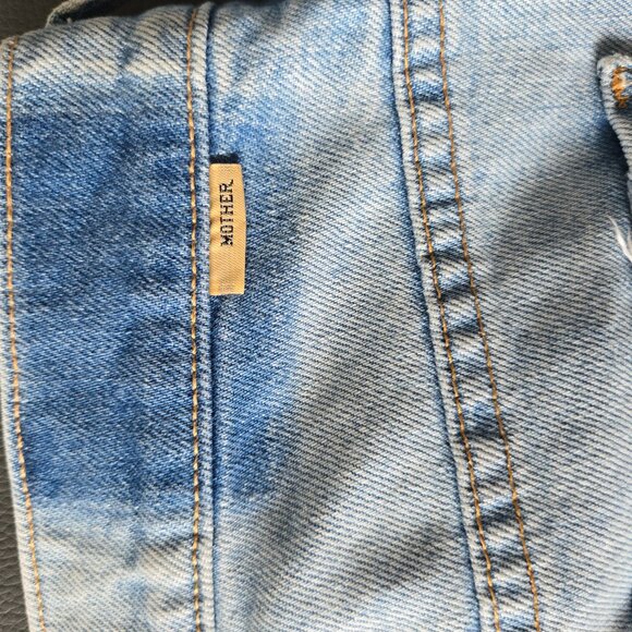 MOTHER Jeans. The Stunner, Ankle Chew. Size 24 - Picture 5 of 7
